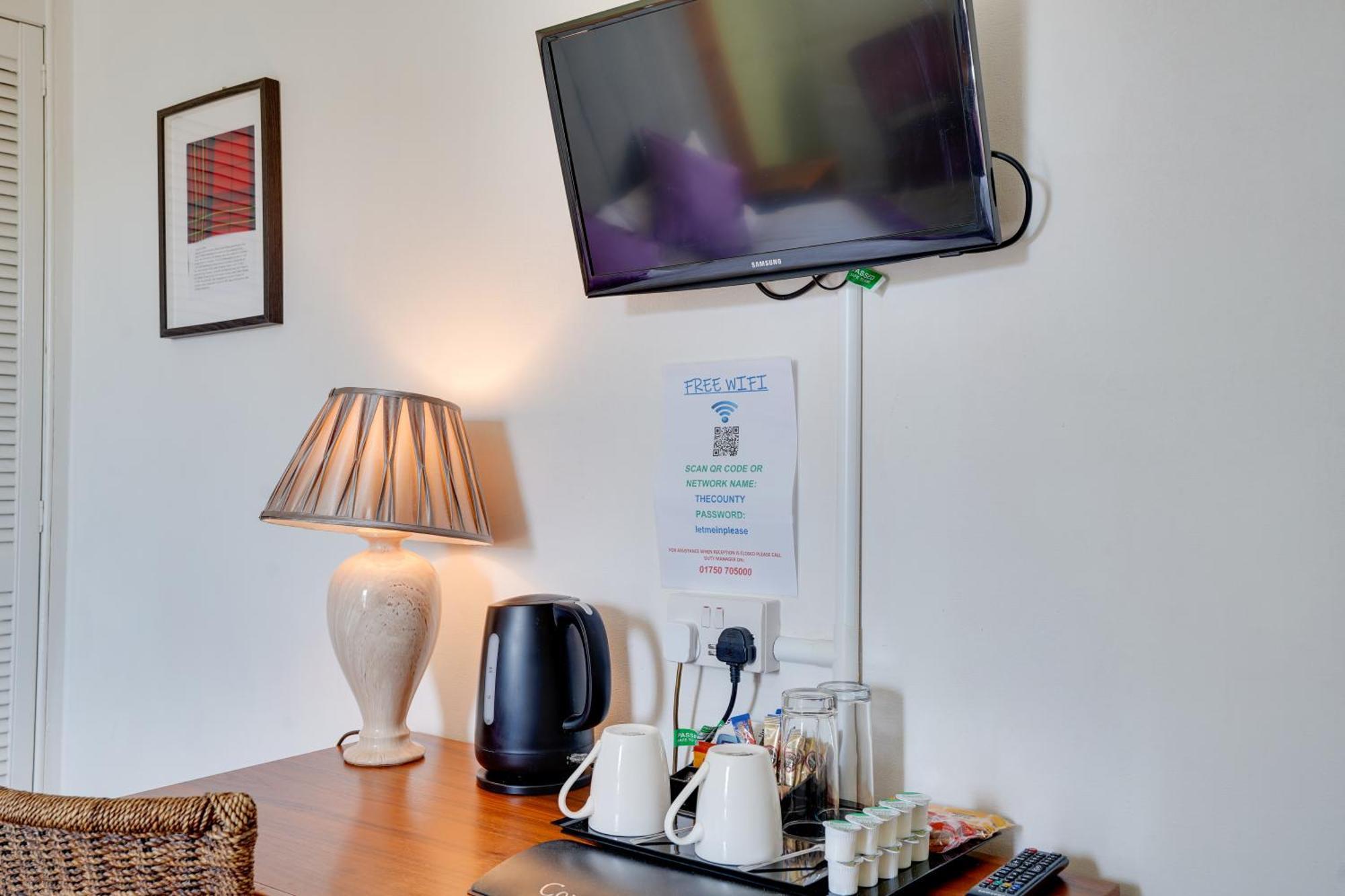 The County Hotel - Self Check-In, Ultra Fast Wi-Fi, Free Parking, Central Location سيلكيرك المظهر الخارجي الصورة