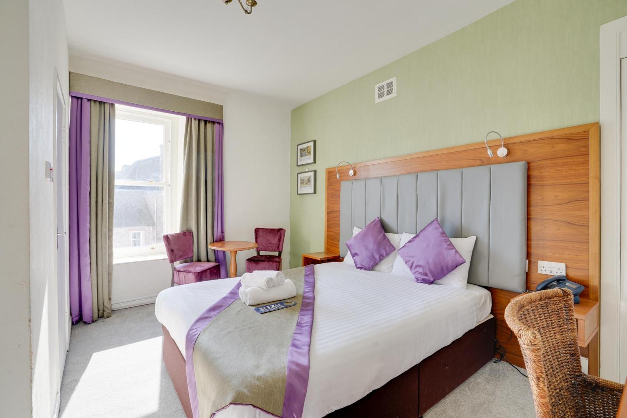 The County Hotel - Self Check-In, Ultra Fast Wi-Fi, Free Parking, Central Location سيلكيرك المظهر الخارجي الصورة